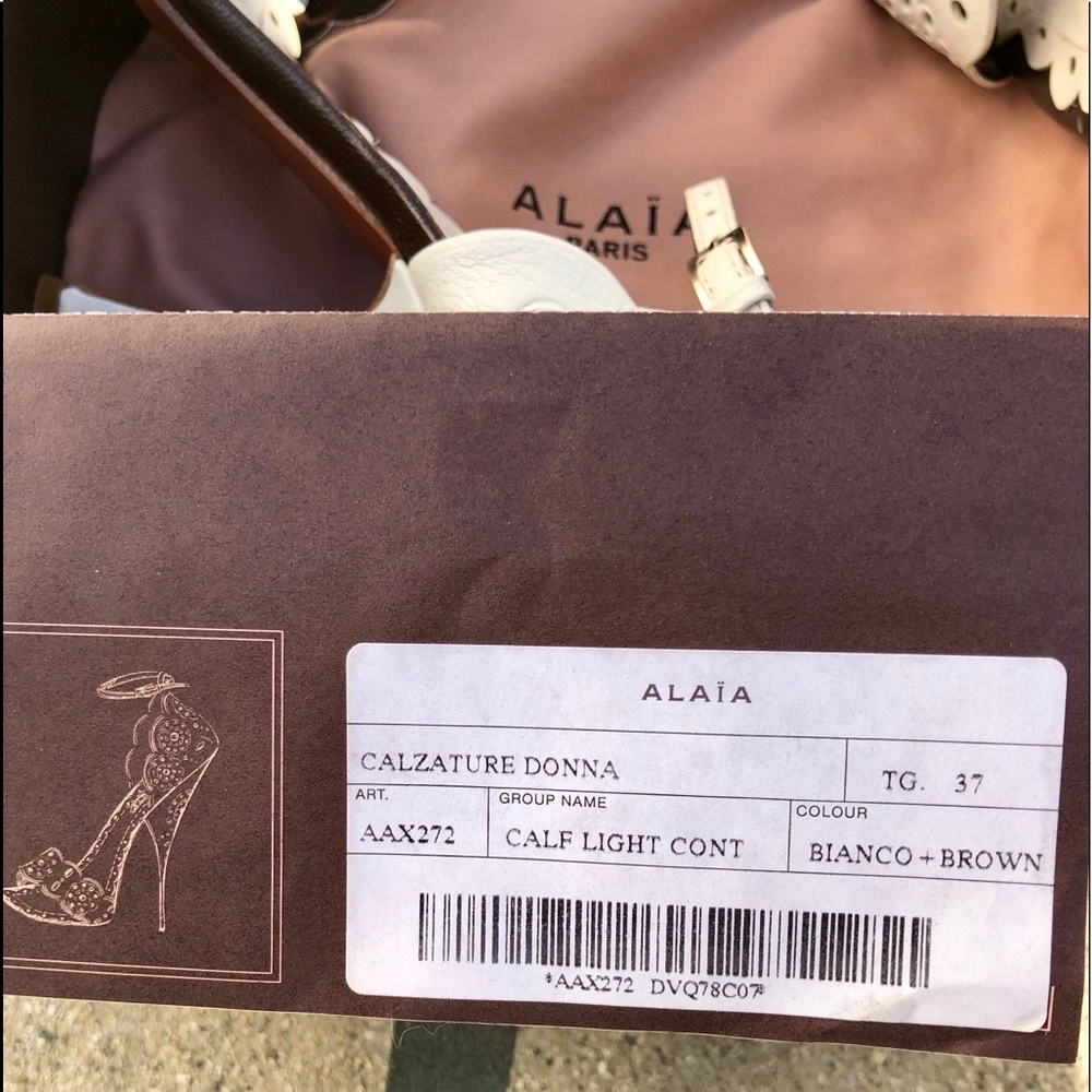 ALAIA Laser Cut Leather Sandals - Picture 7 of 7